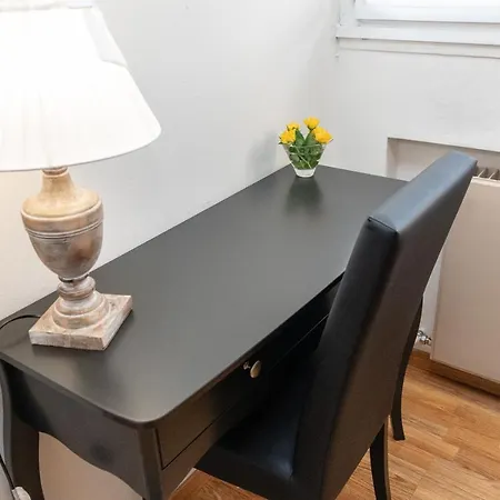 게스트하우스 Attico Di Luna 2*