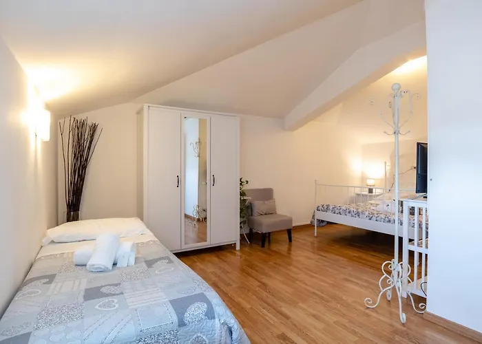 בית הארחה Attico Di Luna