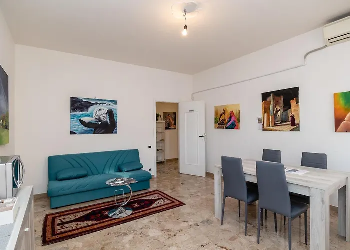 Attico Di Luna בית הארחה 2*