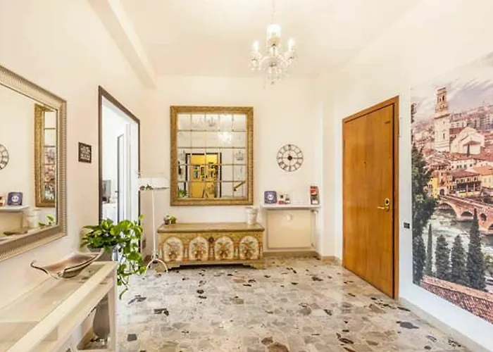 בית הארחה Attico Di Luna